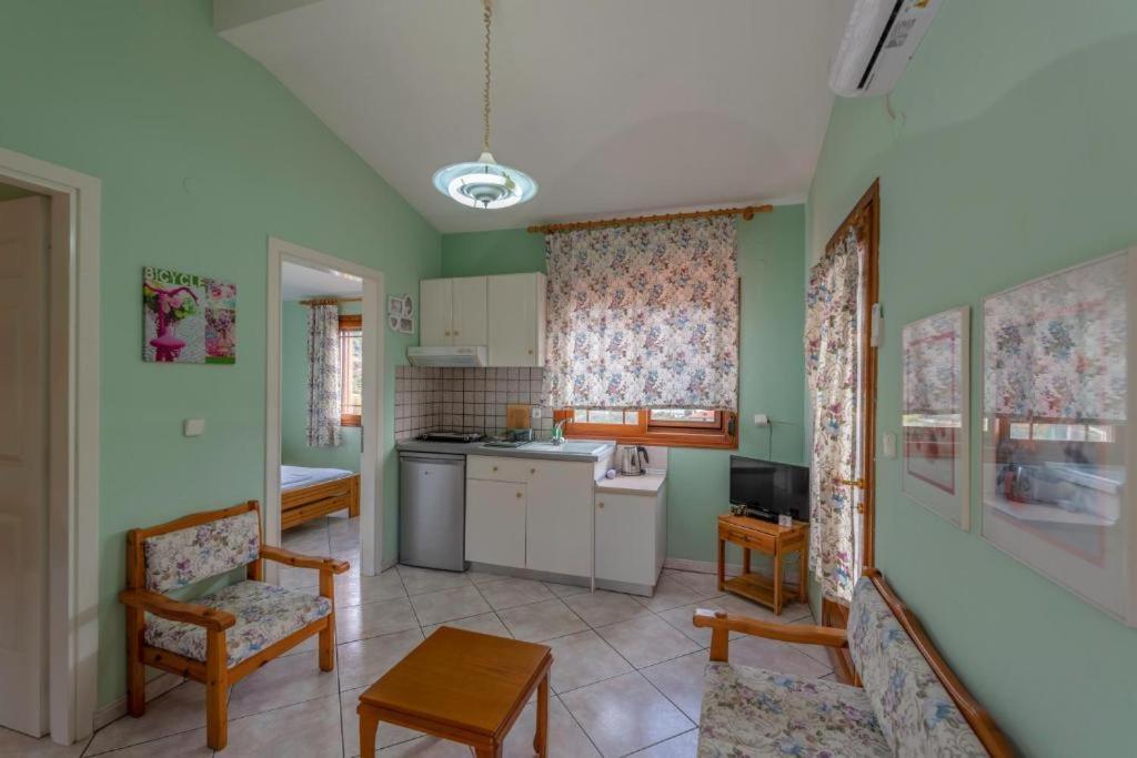 Villa Melina Kinira Esterno foto